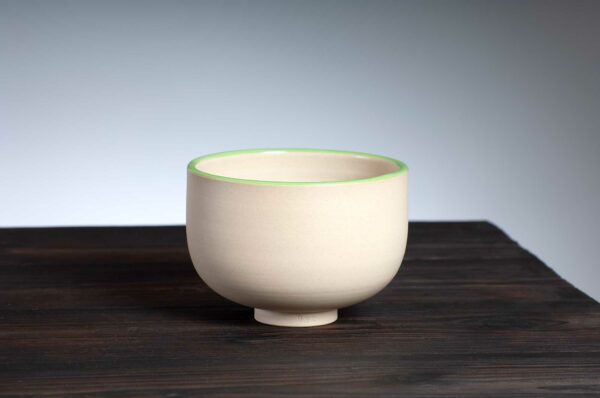 front view of bowl with green rim